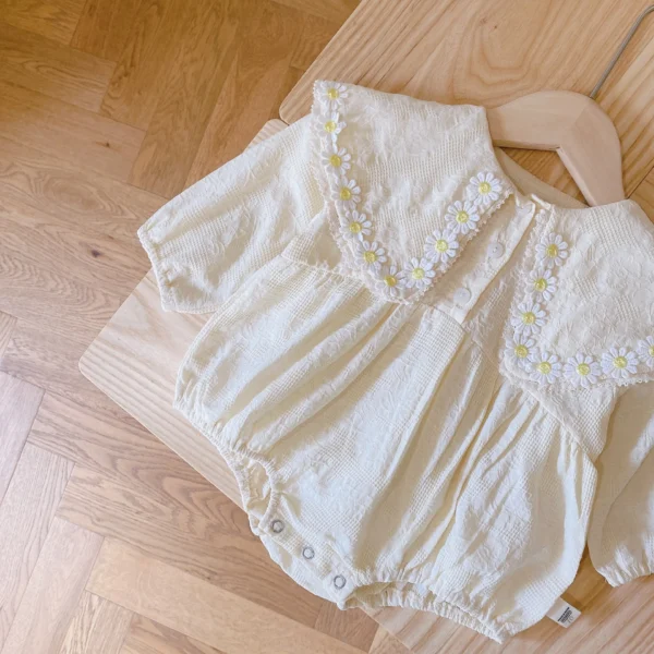 Daisy Romper with Hat for Infants 0-2 Years Old: Spring/Autumn Baby Girl Jumpsuit Newborn Clothing - Image 4